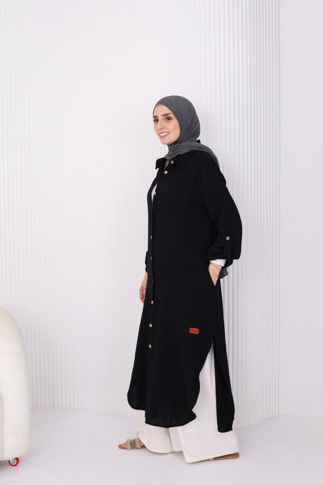 Long Crinkle Cotton Shirt in Black