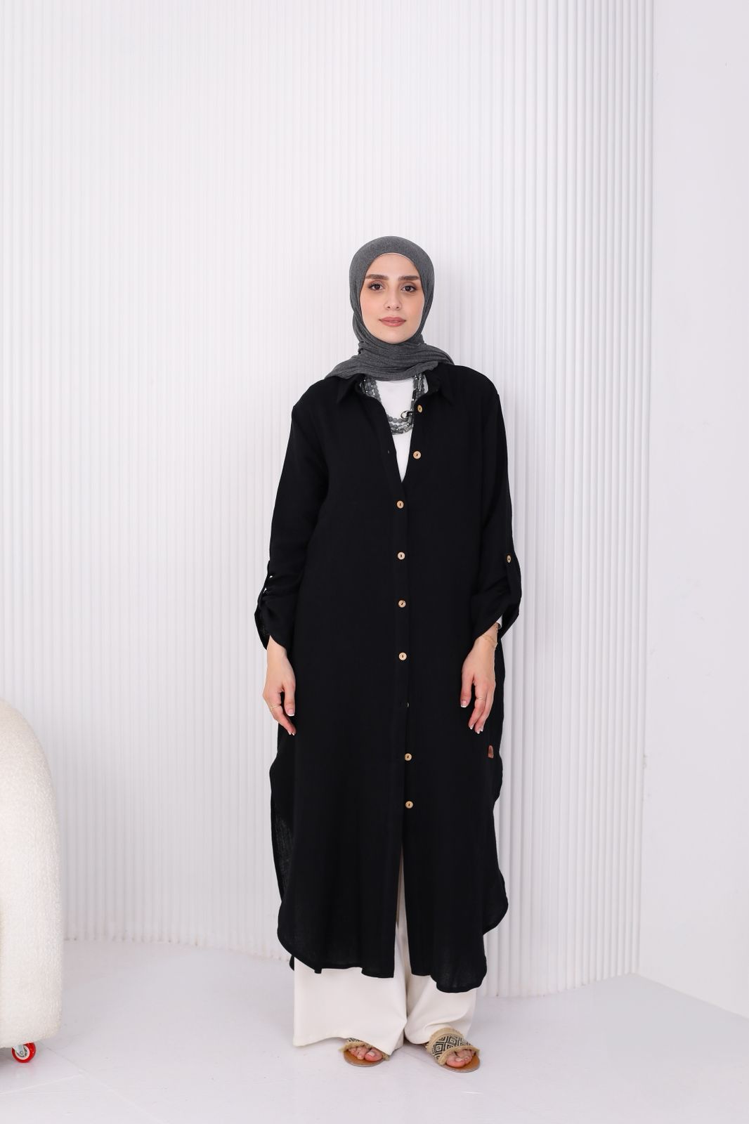 Long Crinkle Cotton Shirt in Black