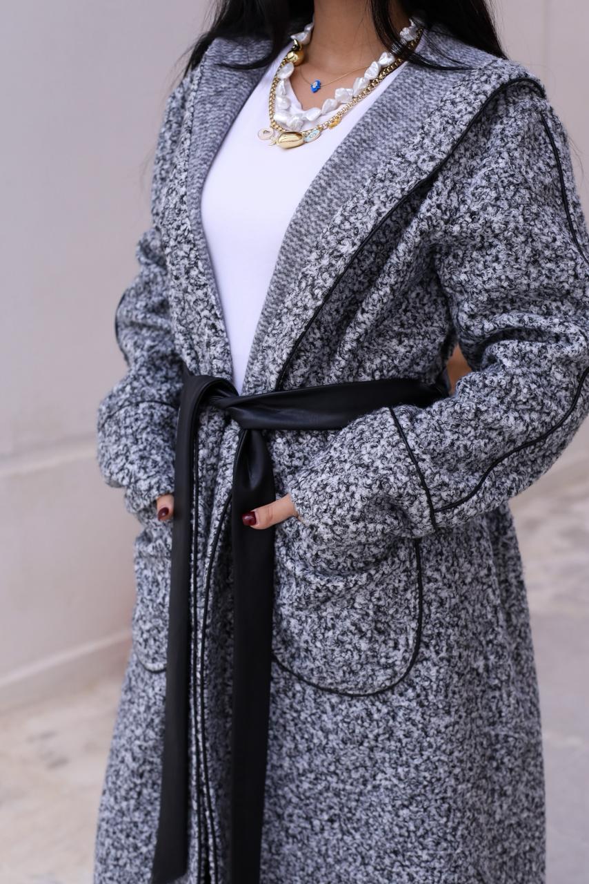 Boucle wool coat (with Hood)