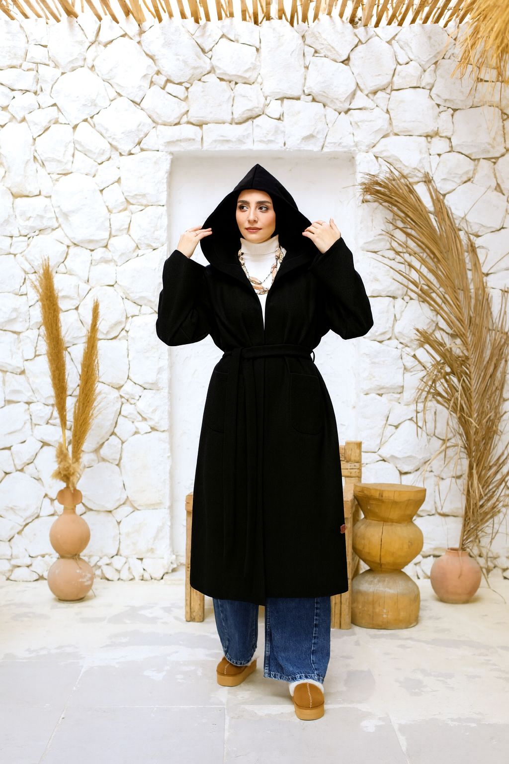 Wool hooded coat in black