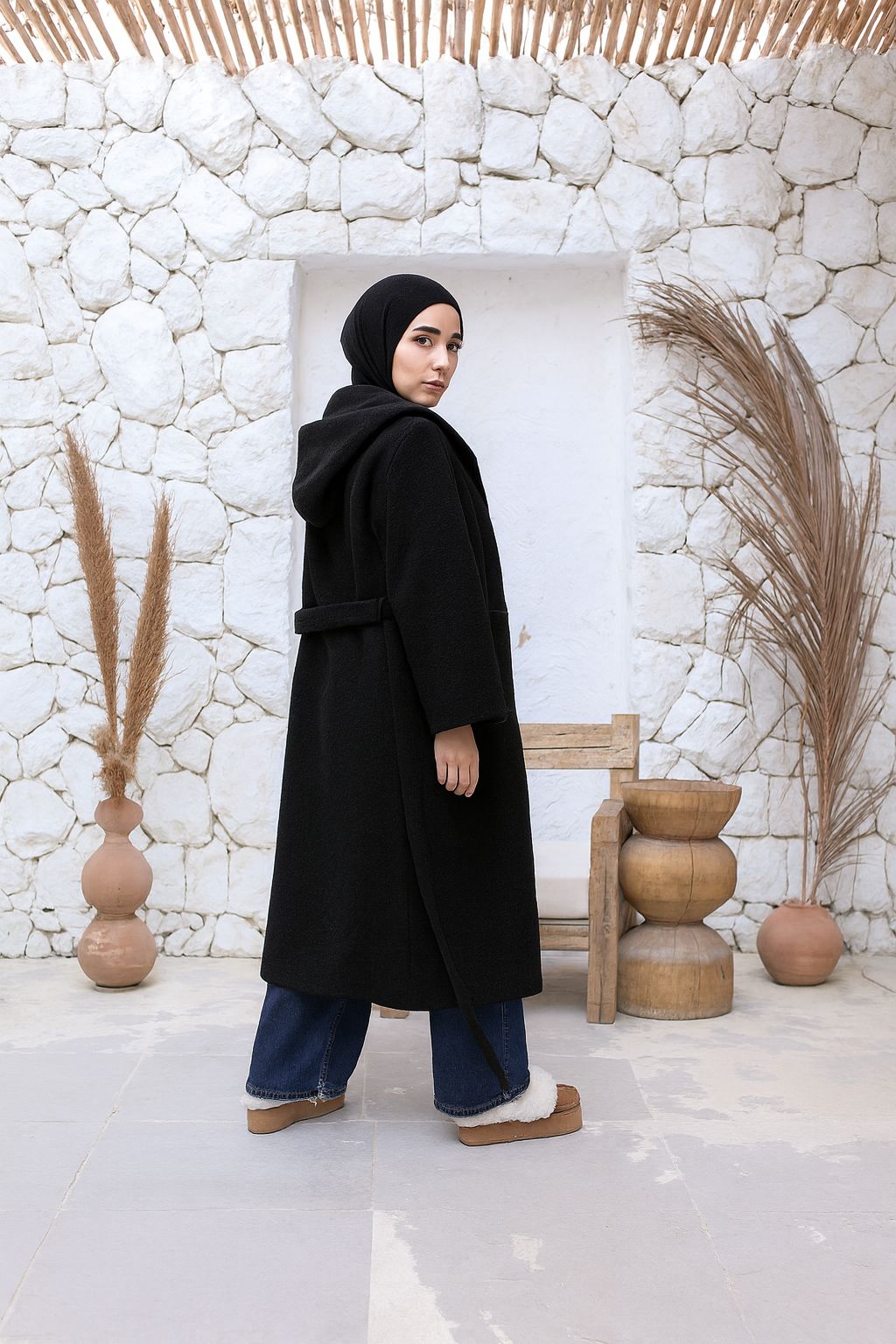 Wool hooded coat in black